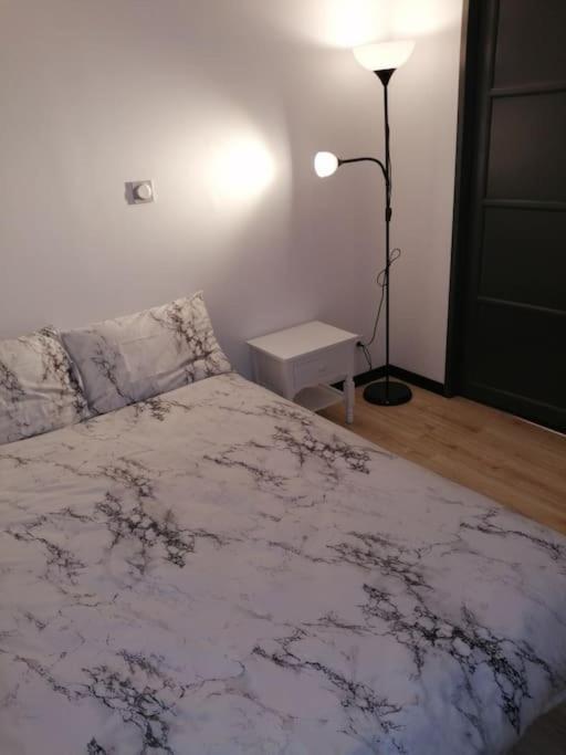 Appartement Tout Proche De Bourg-En-Bresse Peronnas Екстериор снимка
