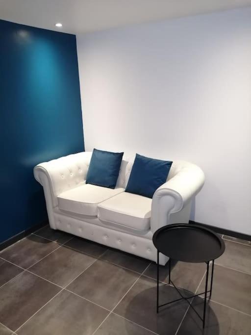 Appartement Tout Proche De Bourg-En-Bresse Peronnas Екстериор снимка