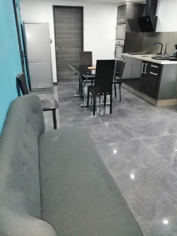 Appartement Tout Proche De Bourg-En-Bresse Peronnas Екстериор снимка